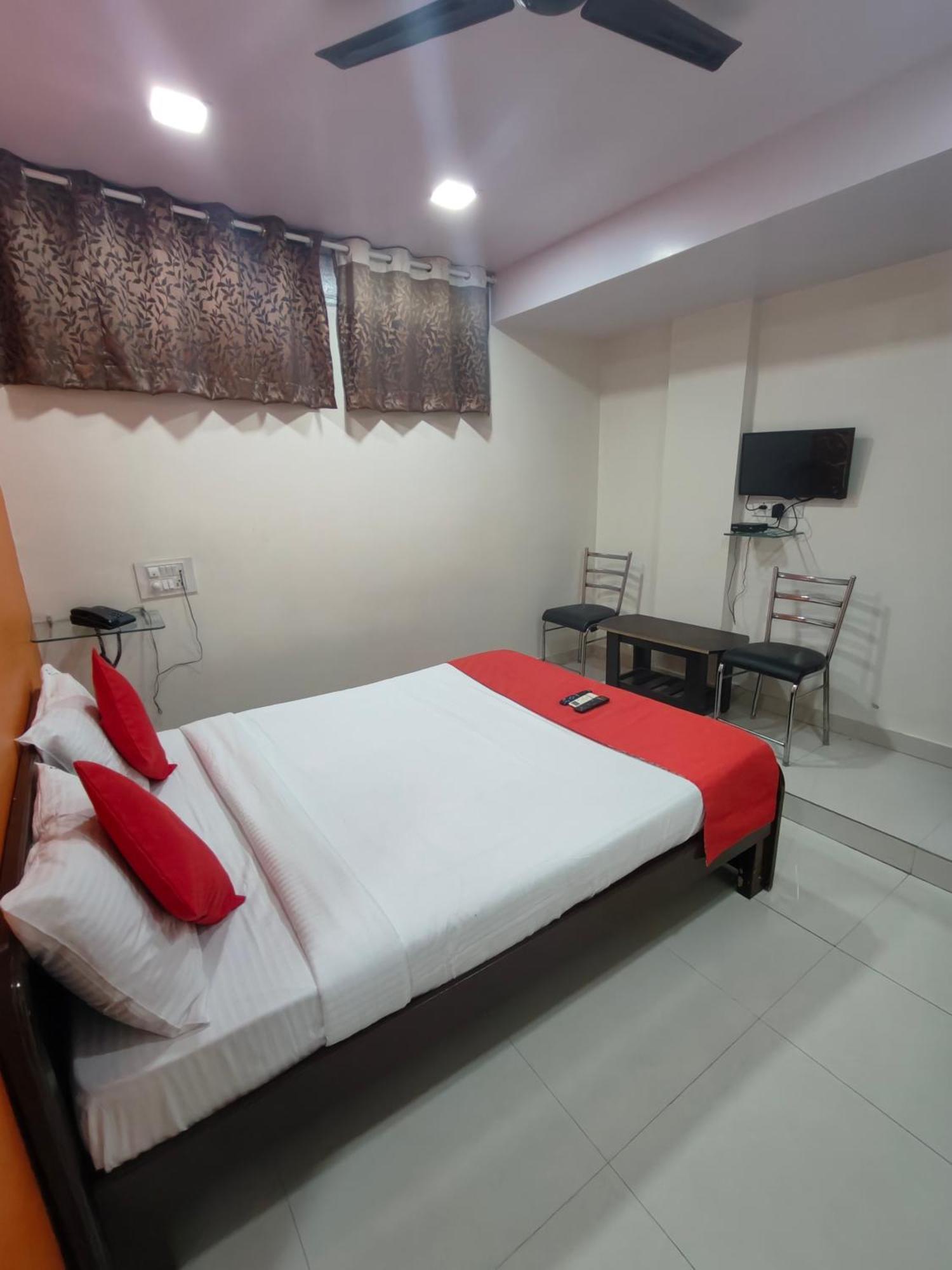 Hotel Golden Arch Bangalore Ngoại thất bức ảnh